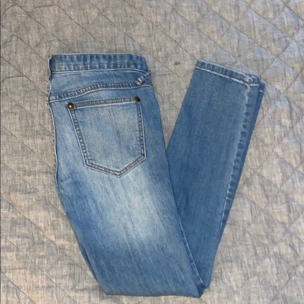 Free People skinny ankle jean, size 27